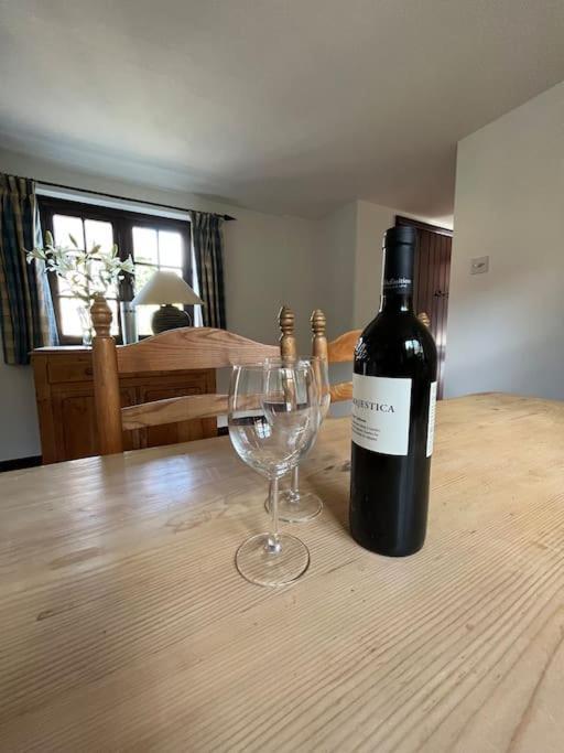 Honeysuckle Cottage, Mickleton Mickleton  Екстериор снимка